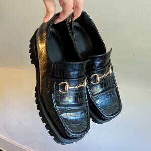 intentionally blank *vegan* leather HK-2 crocodile lug sole loafers (US 7)